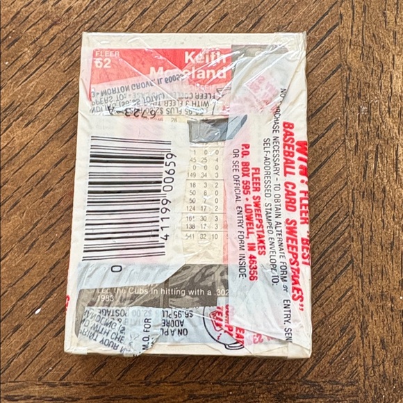 (1) 1985 Fleer Baseball Cards Cello Pack Clemens, Puckett, Davis Rookies - Picture 2 of 2